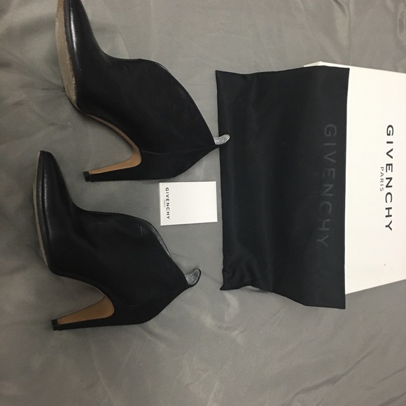 Givenchy Leather Ankle Boots - Picture 6 of 12